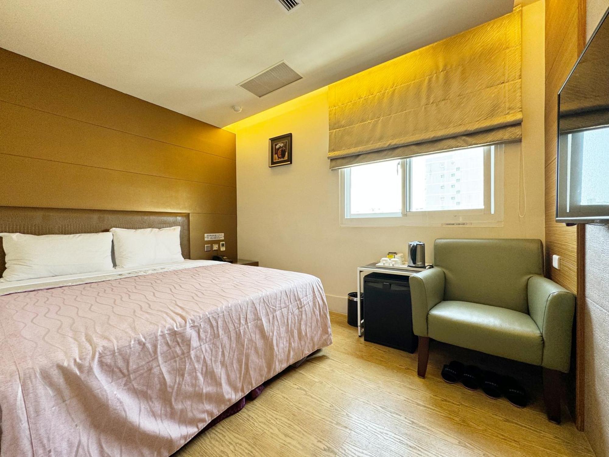 Ai Lai Fashion Hotel Taichung Exterior foto